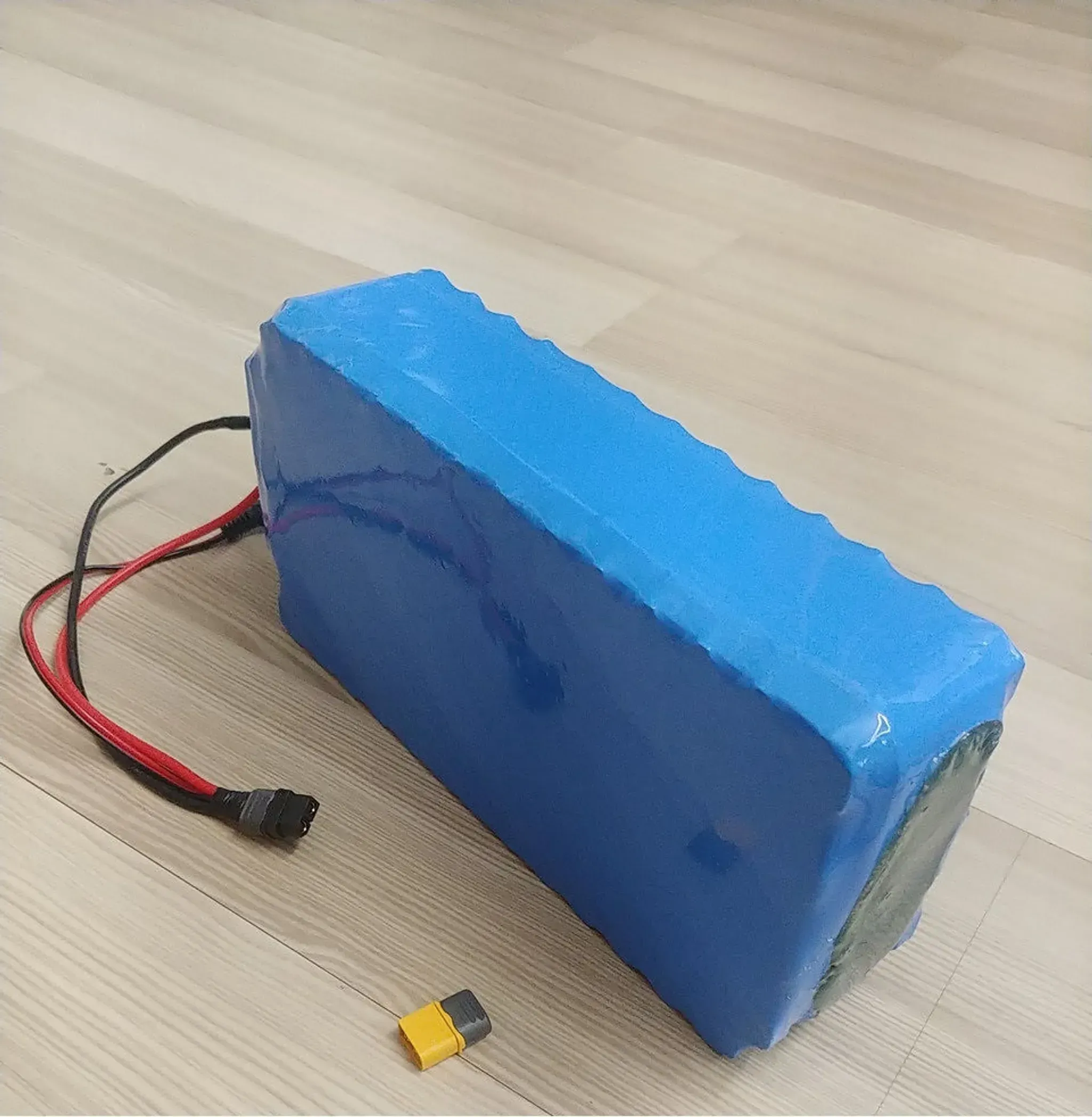 Акумулятор 36v,8 А SAMSUNG для електровелосипеда — купити з доставкою по Україні