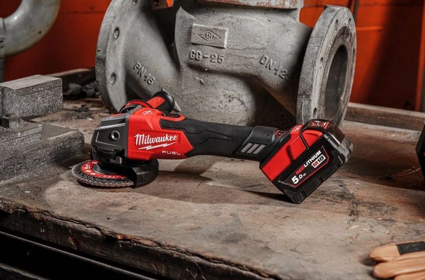 Кутошліфувальна машина MILWAUKEE 125 мм M18 FSAGV125XB-0X FUEL 4933478436 4933478436 фото