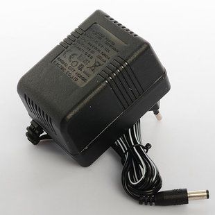 Зарядное устройство M 3567-CHARGER для джипа M 3567, M 3568, 12V, 1000mA 090109830 фото