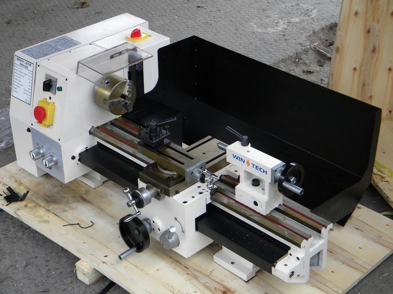 Cтанок токарний по металу Wintech WSM-550E 000014840 фото