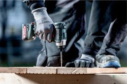 Аккумуляторный ударный гайковерт Metabo PowerMaxx SSD 12 BL 601115500 фото