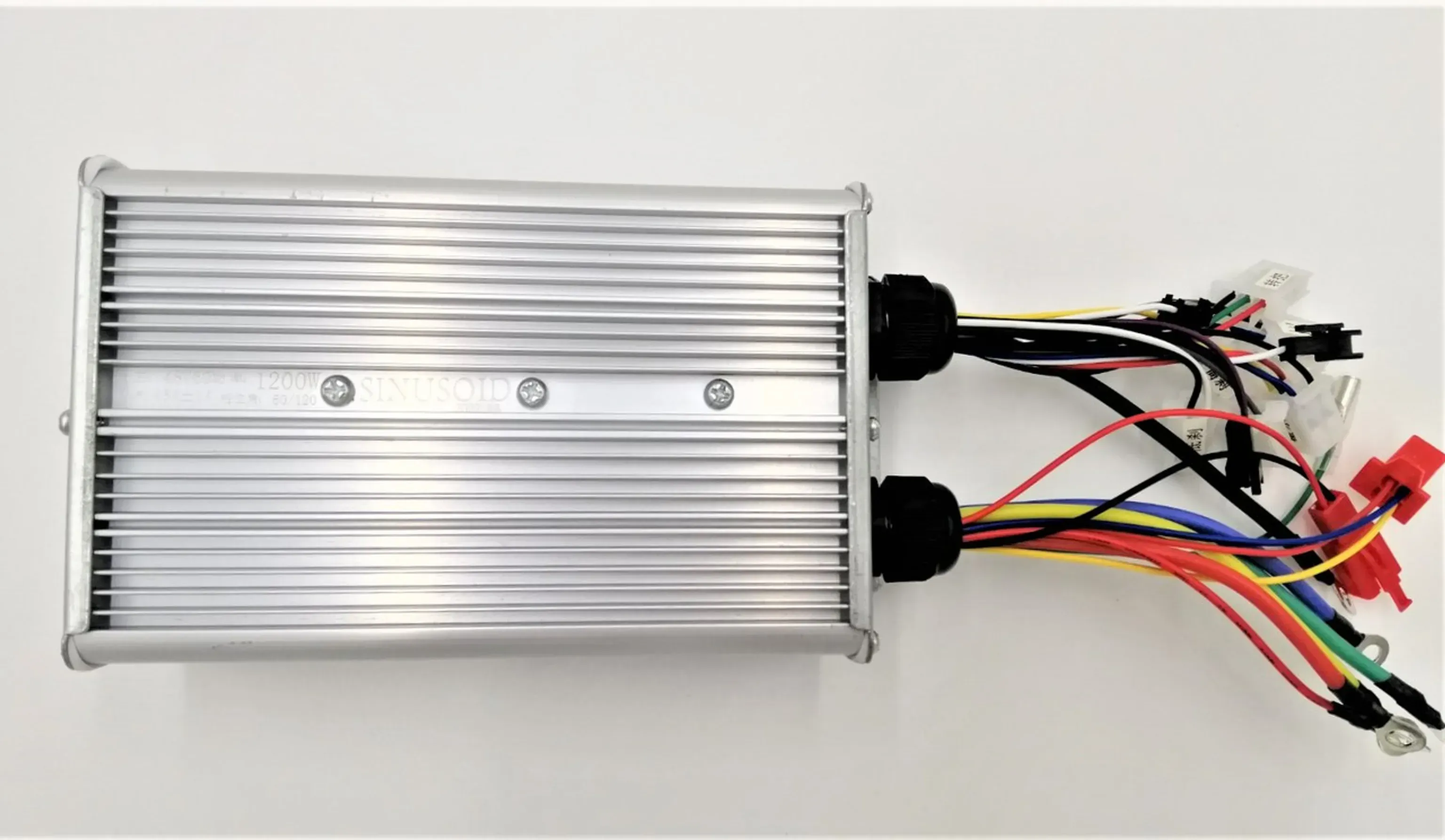 Контроллер универсальный синусоидальный Instrade 48V-60V 1200 W 45 А — купить с доставкой по Украине