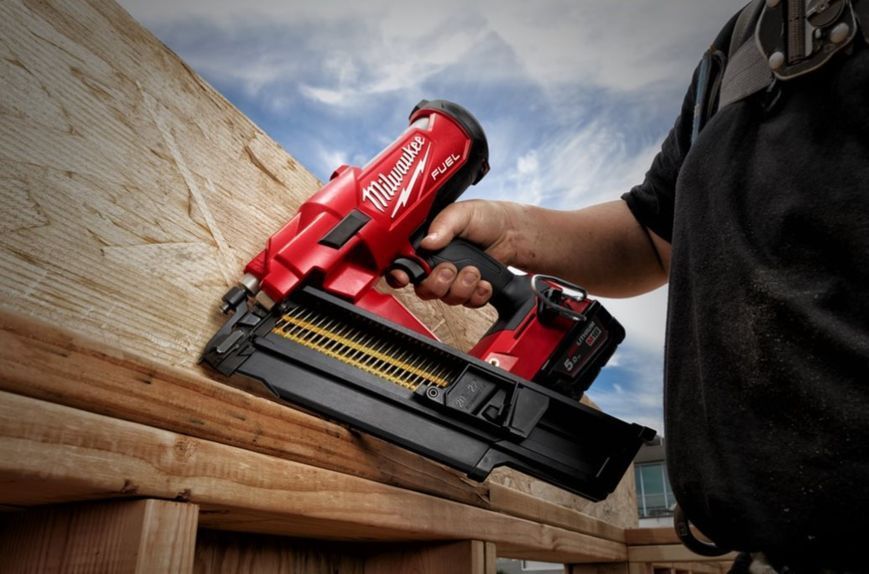 Акумуляторний цвяхозабивач Milwaukee M18 FFN21-0C 4933478993 фото