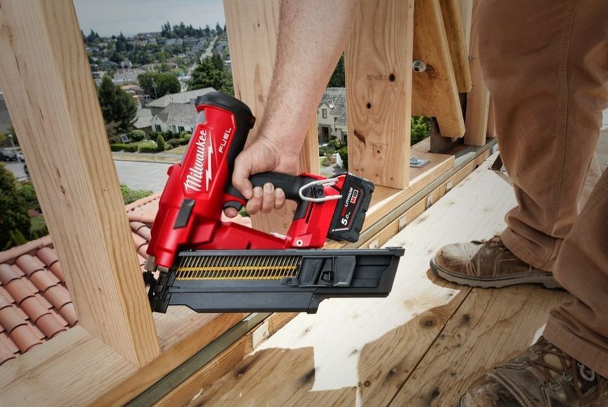 Акумуляторний цвяхозабивач Milwaukee M18 FFN21-0C 4933478993 фото