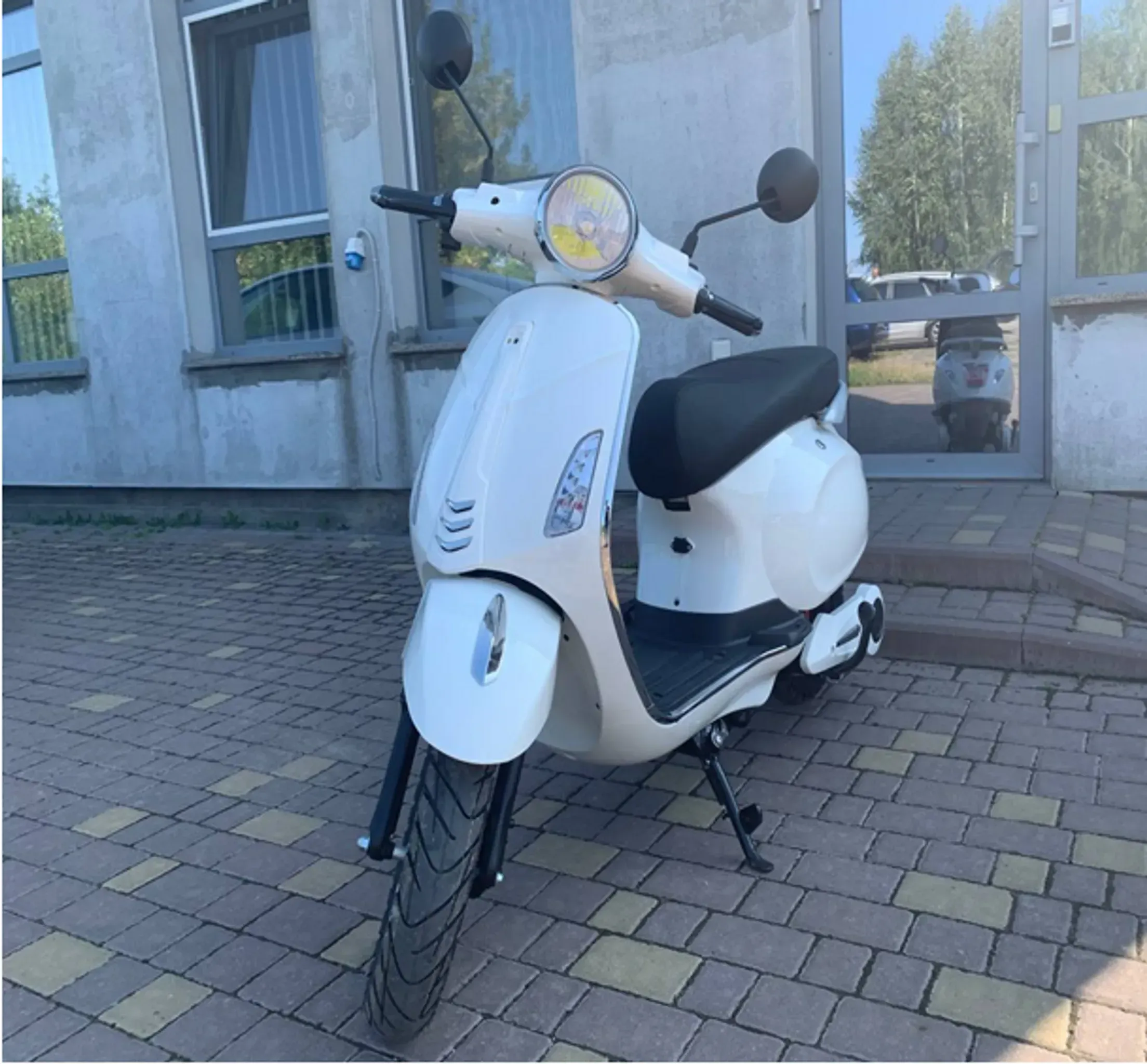 Електроскутер NEW VESPA 1500W — купить с доставкой по Украине