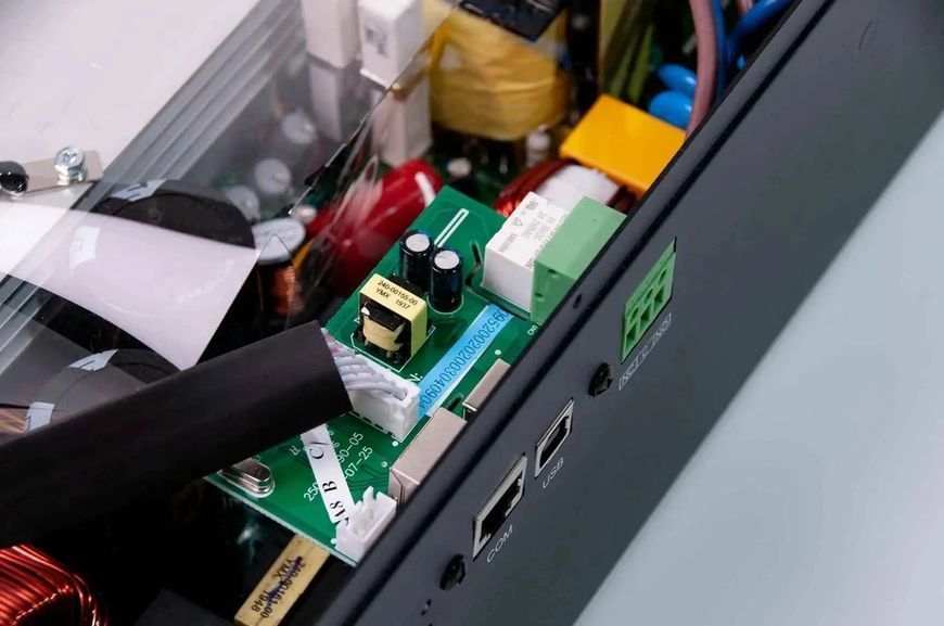 Гибридный инвертор Must PV18-3224VPM Must PV18-3224VPM фото