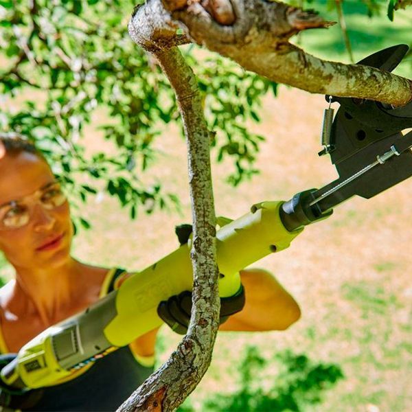 Секатор акумуляторний Ryobi OLP1832BX ONE+ 5133004392 фото